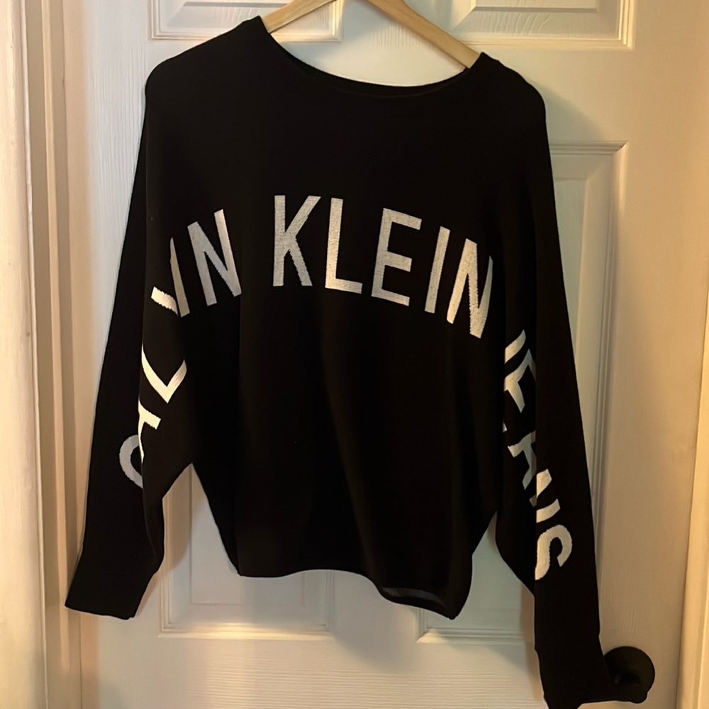 Calvin Klein loose batwing knit sweater